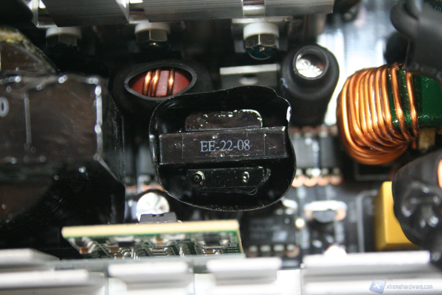 00060 BEQUIET 730W